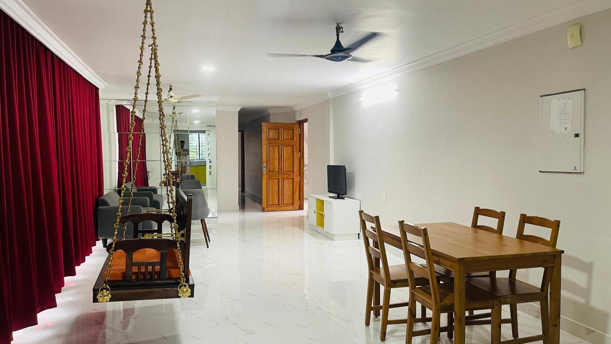 Rajamandiram 3Bhk Ac Apartment In Trivandrum Central Thiruvananthapuram Exteriör bild