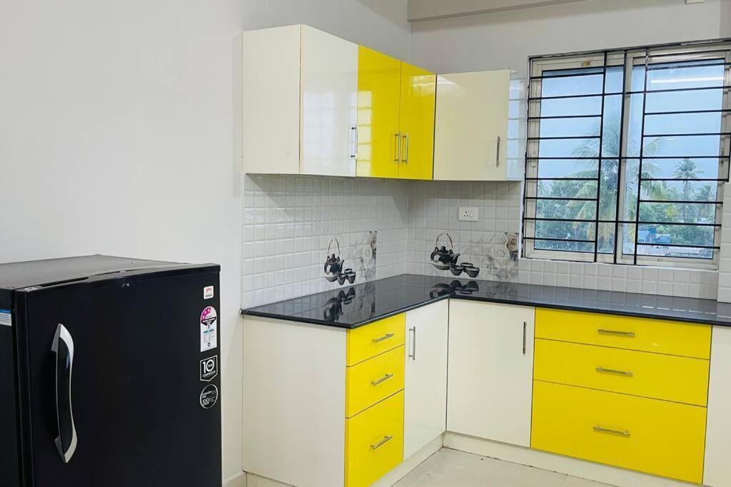 Rajamandiram 3Bhk Ac Apartment In Trivandrum Central Thiruvananthapuram Exteriör bild